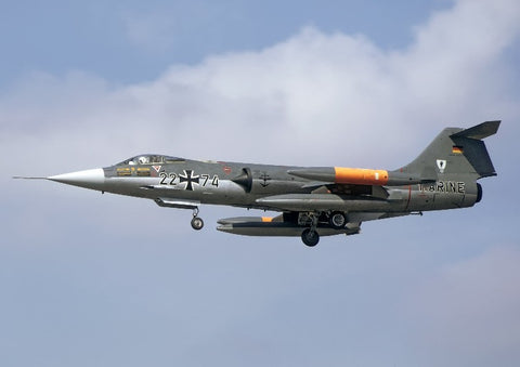 22+74 F-104 West German Navy/MFG-1