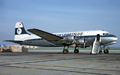 D-ADAR C-54B Transportflug at London Heathrow
