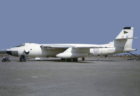 XD815 Valiant B(K).1 RAF/90Sqdn